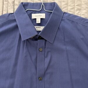 Calvin Klein - Men's Striped Shirt- Infinite Slim Fit - Large